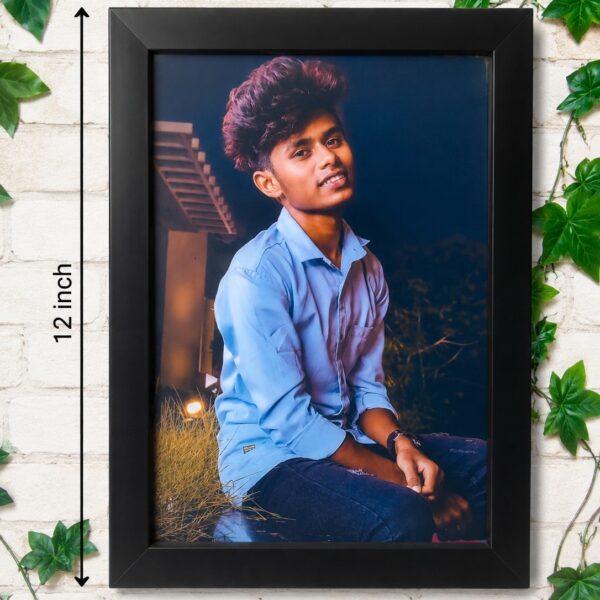 12*8 photo frame